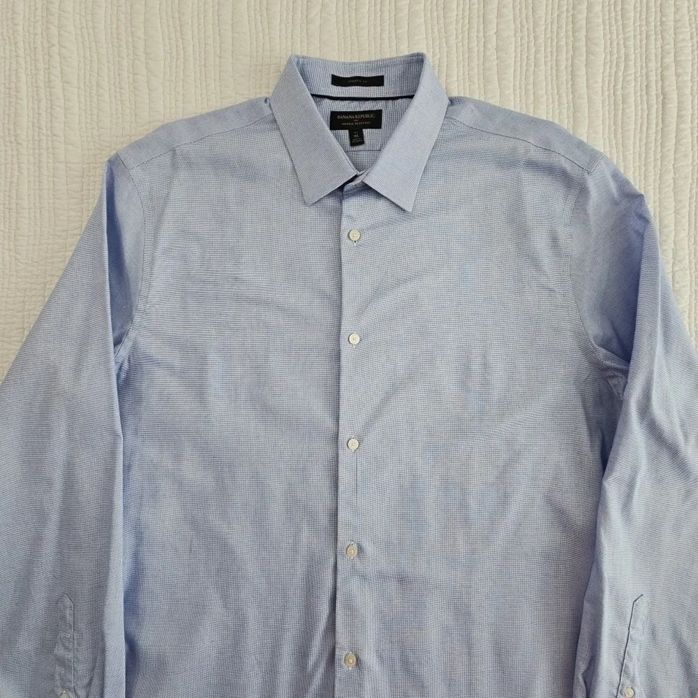 Banana Republic Mens XL Tall Blue Athletic Fit Wrinkle Resistant Plaid Shirt EUC